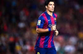 IMdianjing sports-Uzi回归赛场，突破纪录首场状态亮眼，雄鹿观众沸腾！